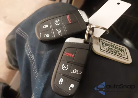 2015 Jeep Grand Cherokee Limited из США, поврежденный, VIN 1C4RJFBG7FC618652